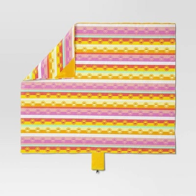 59"x70" Outdoor Beach Mat Sun Belt Stripe - Sun Squad™ 1 59"x70" Outdoor Beach Mat Sun Belt Stripe - Sun Squad™