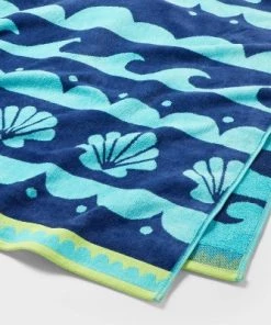XL Jacquard Waves Beach Towel - Sun Squad™