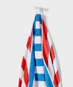 Sun Squad Shop 14 XL Reversible Towel Red/Blue - Sun Squad™