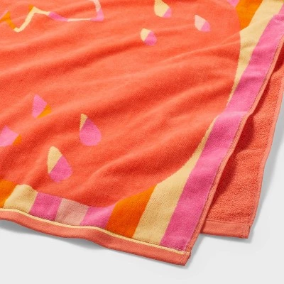 XL Jacquard Strawberries Beach Towel - Sun Squad™ 1 XL Jacquard Strawberries Beach Towel - Sun Squad™