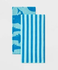 2pk Striped Sharks Beach Towels Aqua - Sun Squad™